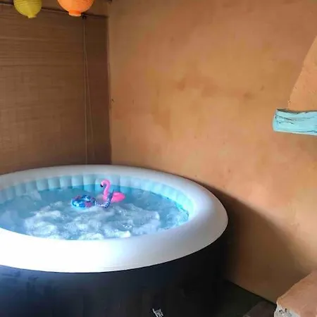 דירה Climatise Avec Terrasse Et - Pres Des Plages נרבון